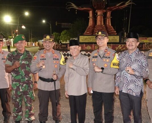 Kapolres lampung Tengah Pimpin Patroli Gabungan di Malam Takbiran Idul Adha 1445 H