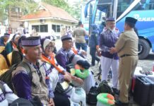 Diwakili Asisten Adminitrasi Umum Eko Dian Susanto Senyambut Kepulangan Jama’ah Haji