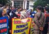 Aksi Demo Damai Tenaga Honorer dan P3K dari Berbagai Dinas Intansi Pemerintah Daerah Lampung Tengah Menuntut Hak Nasibnya