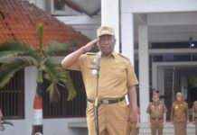 Wakil Bupati Lamteng Pimpin Apel Mingguan dilingkungan Pemerintah Kabupaten