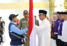 Bupati Ardito Wijaya Lepas 1.130 CJH Di Islamic Center Lampung Tengah