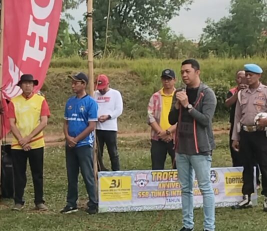 Kapolres Lamteng Buka Langsung Turnamen Sepak Bola HUT Bayangkara Ke-79 Tahun 2025